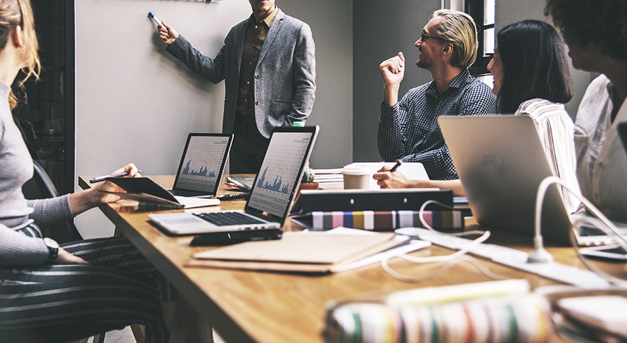 Career jobs list in Business and Finance