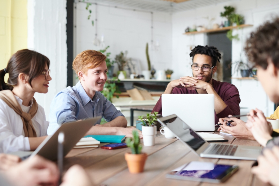 How to Pick the Right Company | How to Research a Company Prior to Applying For a Job