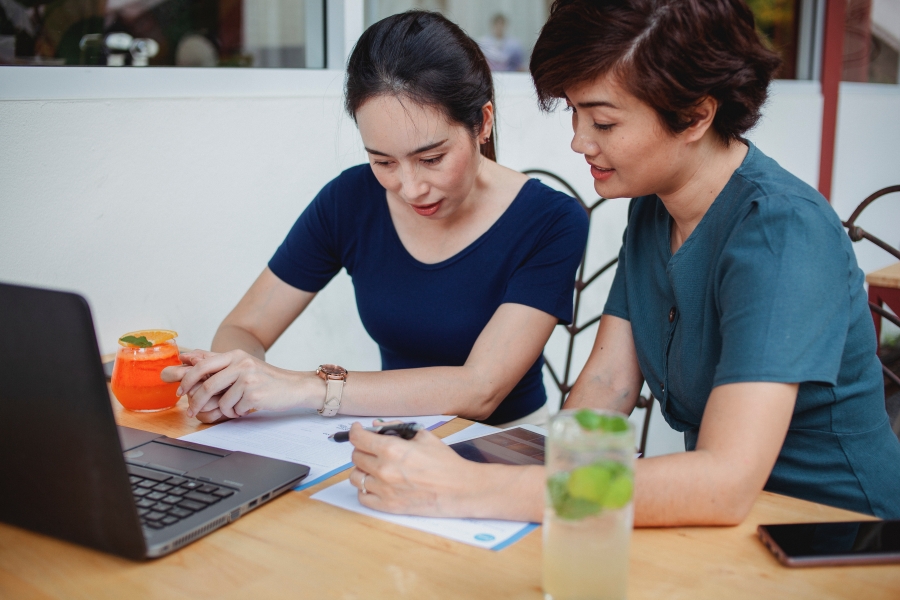  Tips To Be More Productive in Your Work Place 