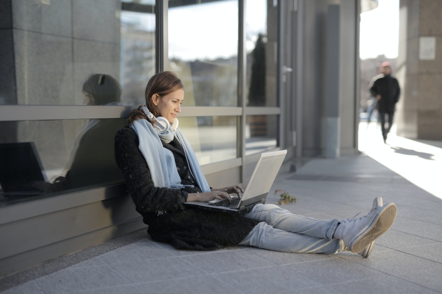 Earn Your First Income Stream With ...