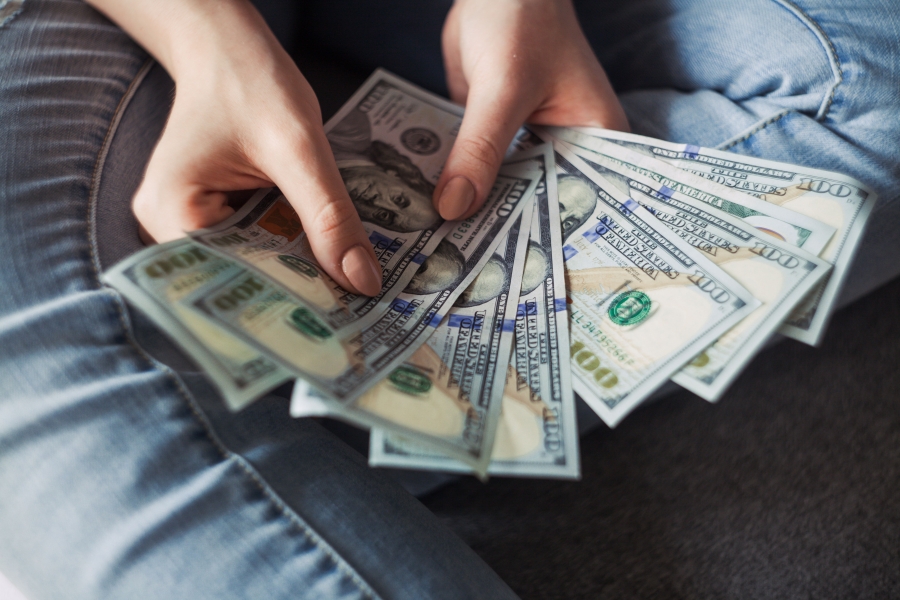 10 Ways To Earn Extra Income In 202...