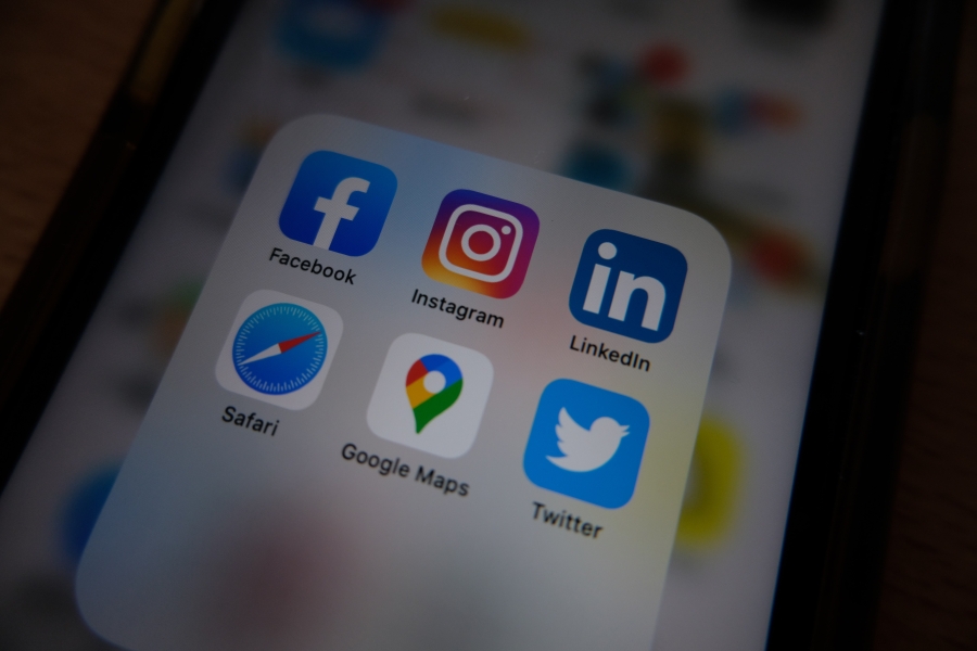 Finding Internships Using LinkedIn
